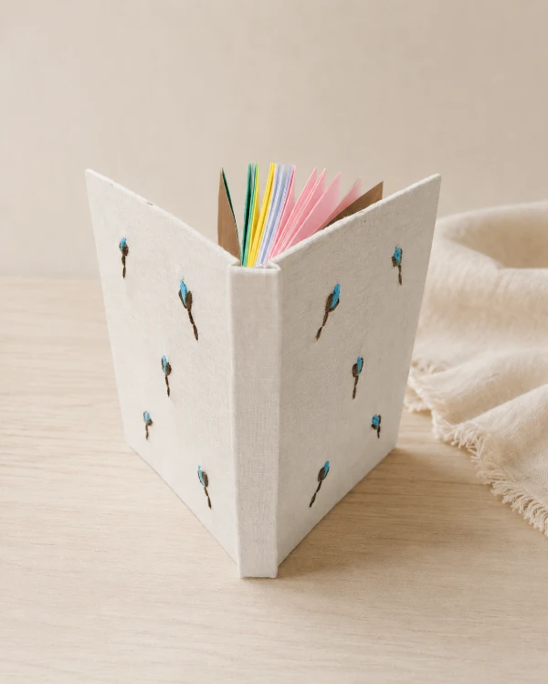 Cuaderno A6 bordado de La China